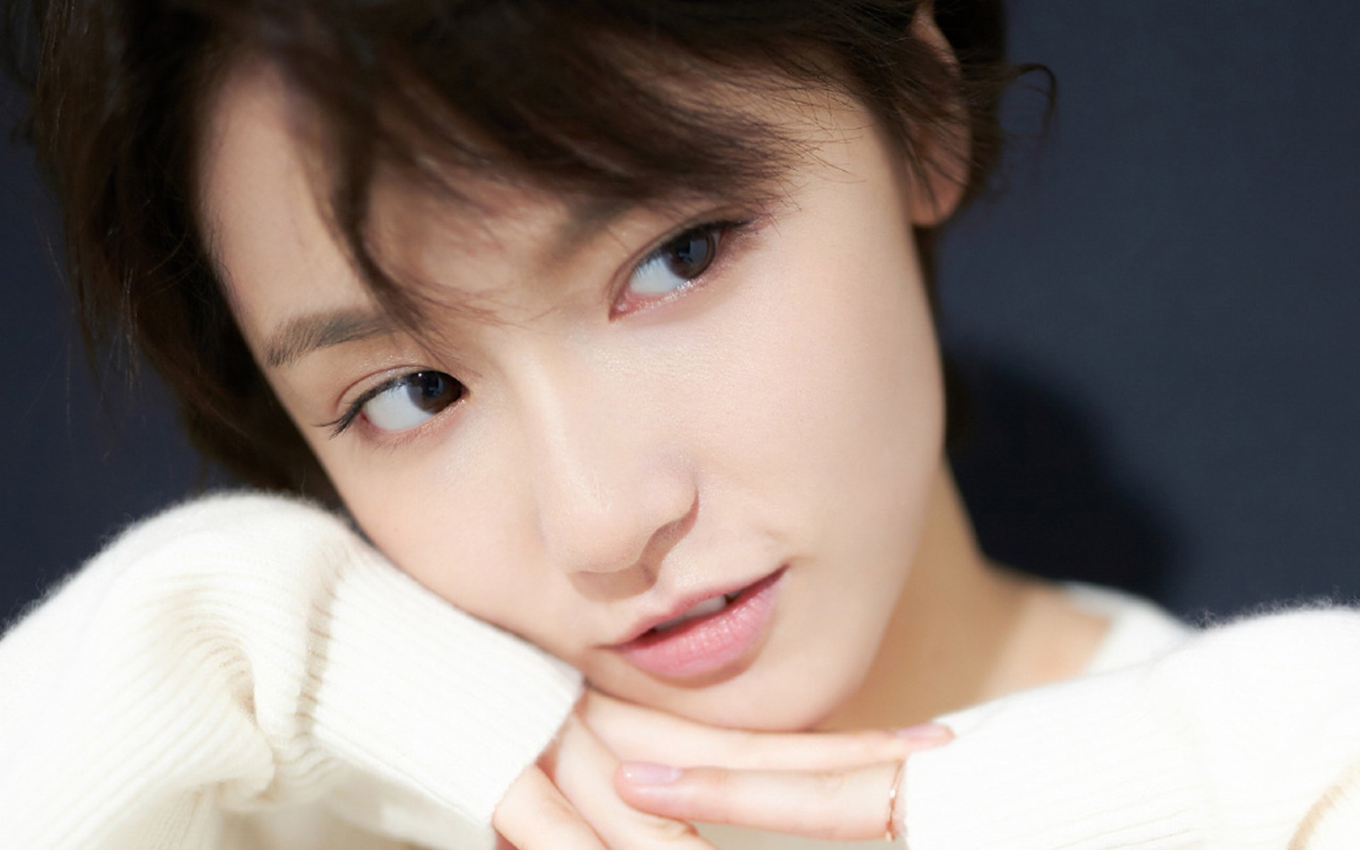 -青少年入门足球装备全面升级，安全性提升，青少年足球鞋怎么选择